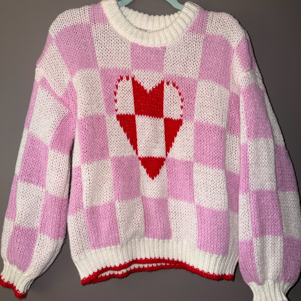 Checkered Patterned Pink and Red heart Sweater Size small preppy women’s
